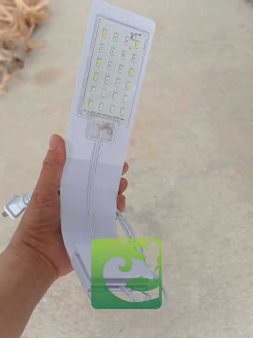 Đèn led WRGB M-280 chân kẹp 5